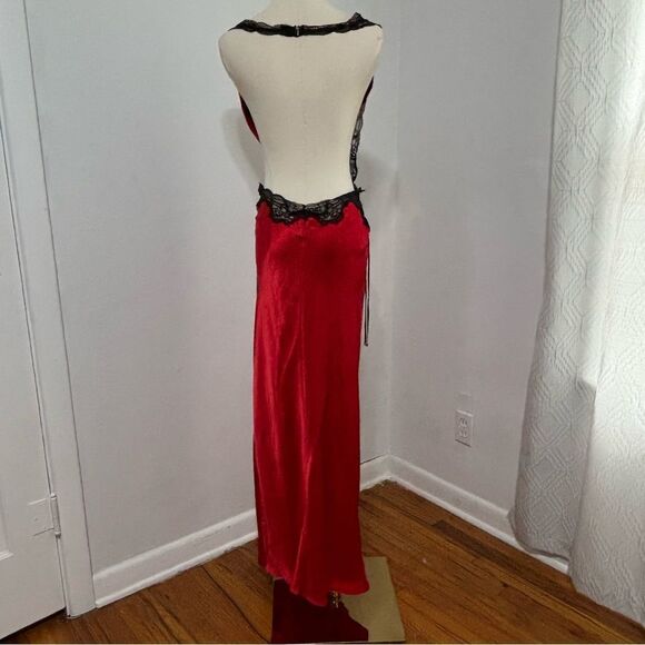 Vtg Victoria's Secret Lady in Red Silk Maxi Slip Dress Sz L Black Lace Nightgown - Picture 9 of 13